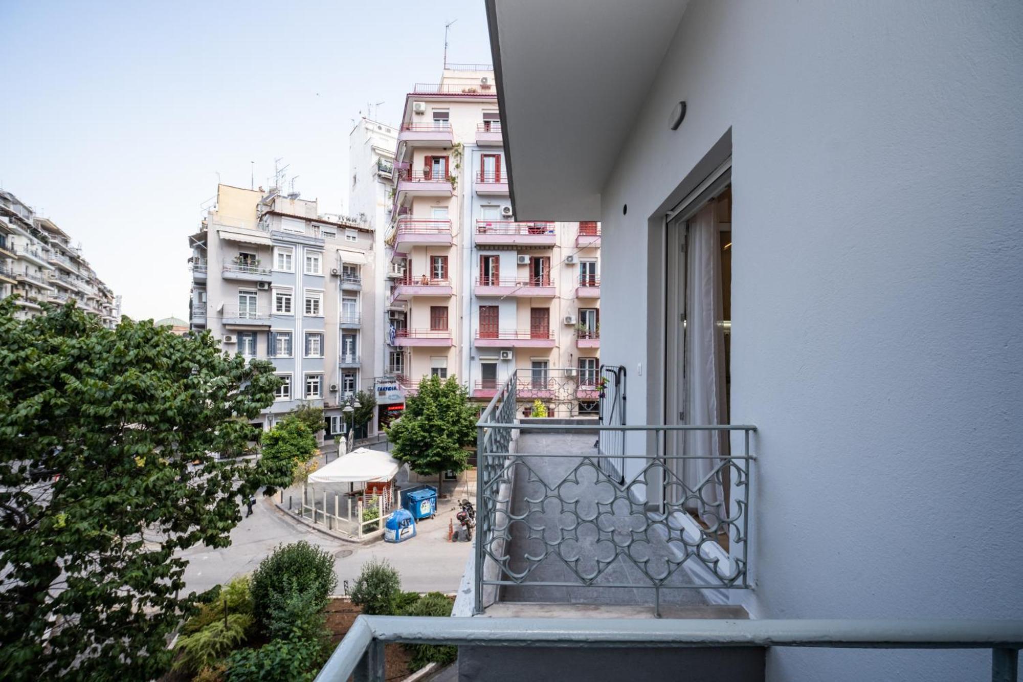 Agias Sofias Svolou Center 2 Apartment Salonic Exterior foto